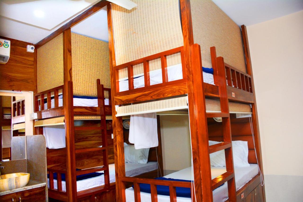 Hotel Nest N Rest - מומביי מראה חיצוני תמונה